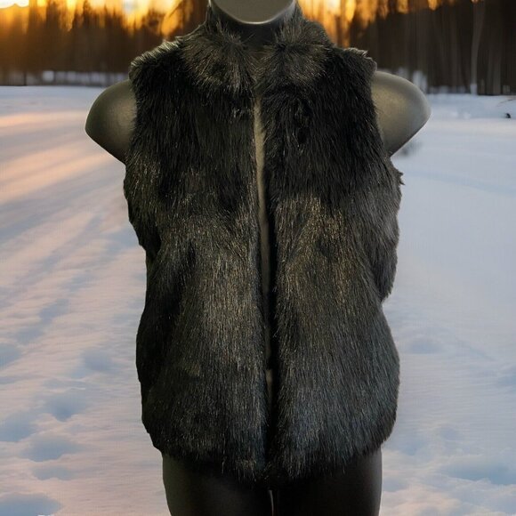 Michael Michael Kors Faux Fur Vest Designer Open Front Size XS EUC !! Beauty - Picture 6 of 9